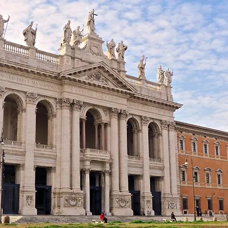 Апартаменты Rhome202